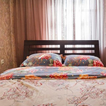 Apartment In Deribasovskay Street 20 Odessa Exterior foto
