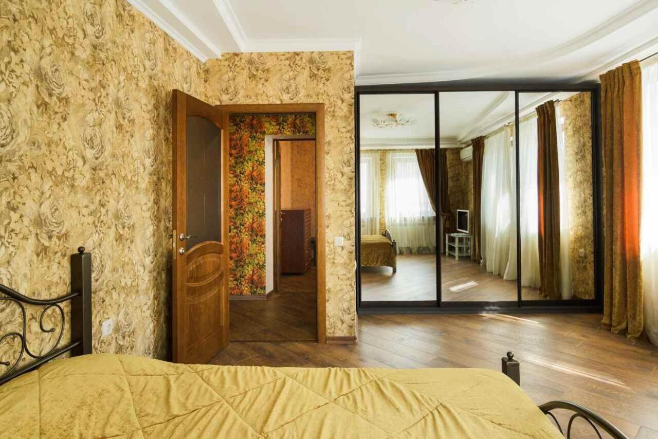Apartment In Deribasovskay Street 20 Odessa Exterior foto