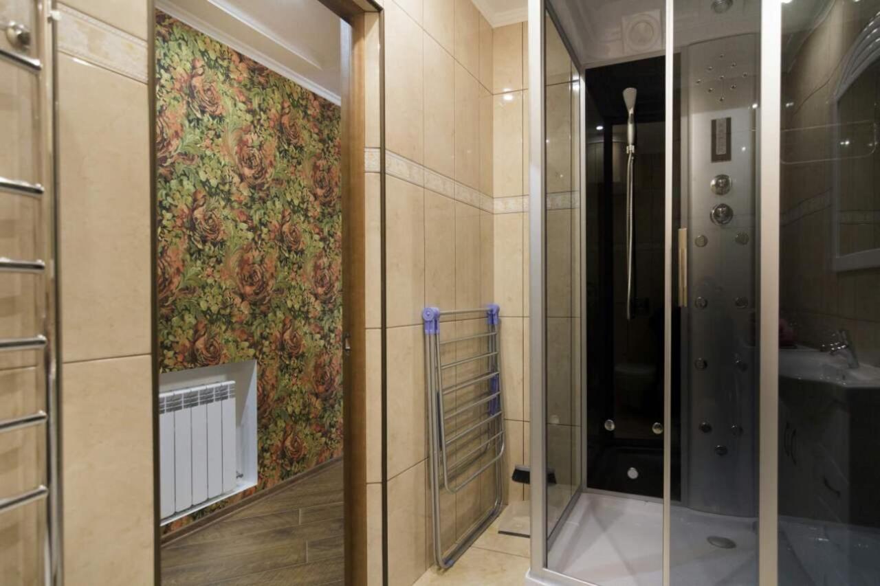 Apartment In Deribasovskay Street 20 Odessa Exterior foto