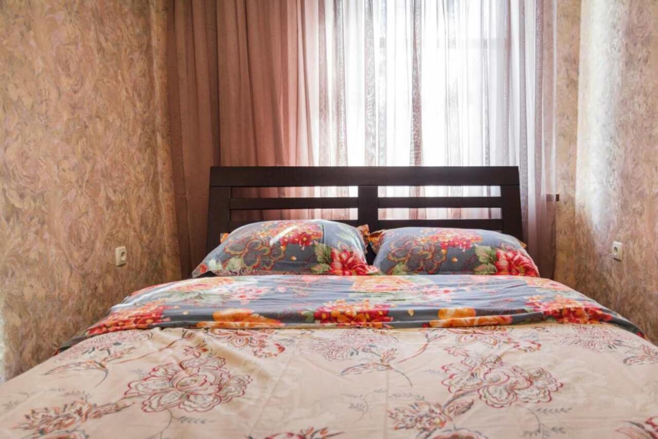 Apartment In Deribasovskay Street 20 Odessa Exterior foto